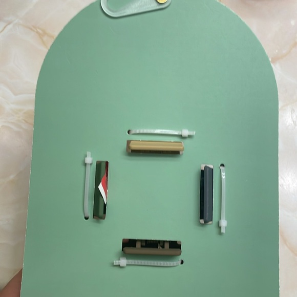 Matte Hair clips !!! - Picture 4 of 4